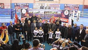 Çeşitli Kategorilerde Düzenlenen Türkiye Ferdi Boks Şampiyonası Sona Erdi