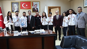 Kızak'ta Madalya Yağmuru