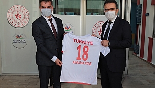 Valimiz Abdullah Ayaz, Gençlik ve Spor İl Müdürlüğünden Brifing Aldı