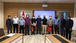Öğrencimiz Bayram Andinç İdarecilerimize Sunum Gerçekleştirdi