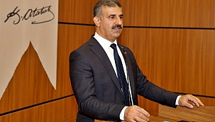 Rektör Çiftçi Edebiyat Fakültesinde Akademisyenlerle Buluştu
