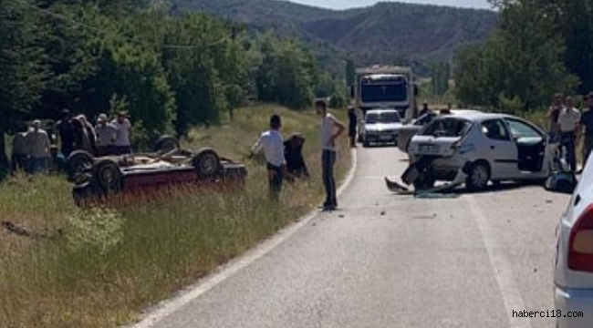 Bademçay Köy Yolunda Trafik Kazası 2 Yaralı