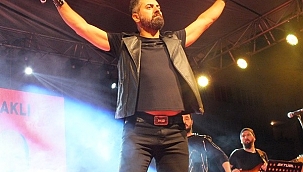 Sanatçı Turgay Başyayla Neden Böyle Bir Paylaşıma Baş Vurdu?