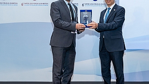 Öğretim Üyemize En İyi Proje Ödülü