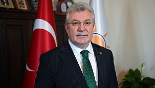 Akbaşoğlu'nun TBMM'de Kemal Kılıçdaroğlu'nun Yüzüne Karşı Verdiği Cevap