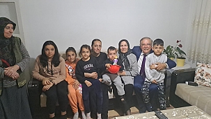 Mehmet Ali Karamemiş İftarda 5 Çocuklu Aileye Konuk Oldu