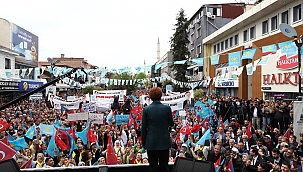 "Mavi Gözlü Bozkurt'umuzu Bağrına Basan Edirne…''