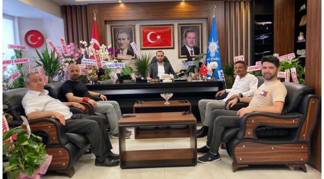 Basın Yöneltmenlerinden AK Parti İl Başkanı Koray Erdoğan'a Hayırlı Olsun Ziyareti