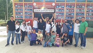 Ülkü Ocaklı Gençler Şehitler Müzesini Ziyaret Etti