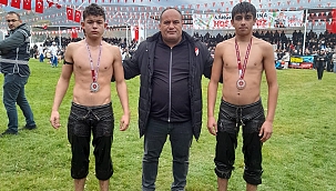 Belediye Başkanı İsmail Hakkı Esen'in Güreşçilerinden 2 Madalya
