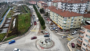 Yanlar Caddesi Orta Refüjü Trafik Akışına Göre Yenileniyor