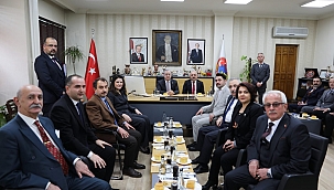 MHP Teşkilatından Başkan Esen'e Anlamlı Ziyaret
