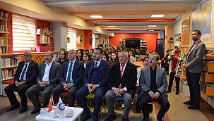 Sosyal Bilimler Lisesi Öğrencileri Öğrenme Süreci Söyleşisi Düzenledi