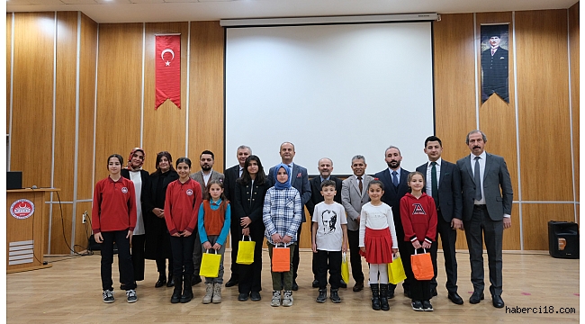 İstiklal Marşı'nı Güzel Okuma Yarışması İl Finalleri Düzenlendi