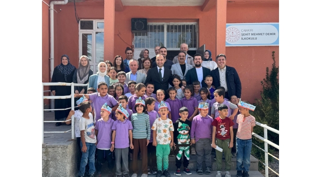 AK Parti İl Başkanı Koray Erdoğan'dan Tüney Köyü İlkokuluna Ziyaret