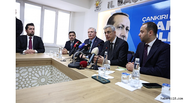 Sağlık Bakanı Kemal Memişoğlu AK Parti İl Başkanlığını Ziyaret Etti