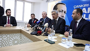 Sağlık Bakanı Kemal Memişoğlu AK Parti İl Başkanlığını Ziyaret Etti