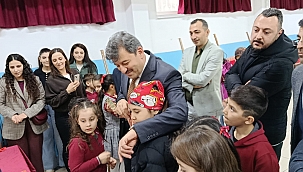 Güneş İlk Okulunda Bayrak Sergisi 