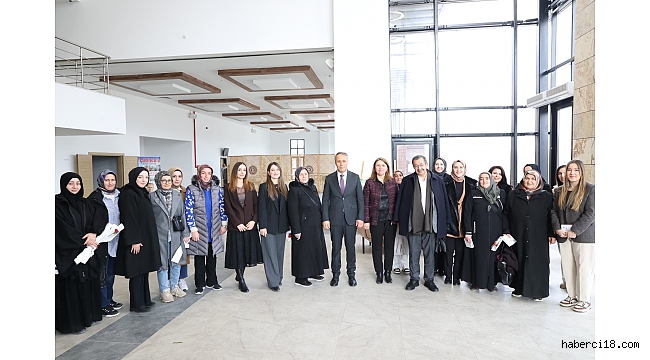 Çerkeş'te 8 Mart Dünya Emekçi Kadınlar Günü Programına Yoğun Katılım