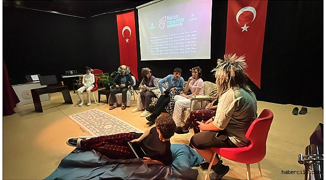 Çankırı Lisesi Tiyatro Ekibi İl Birincisi Oldu