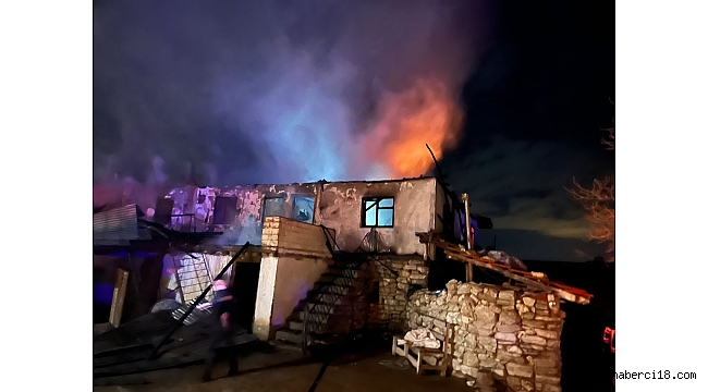 Germece Köyünde Yangın