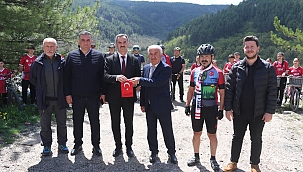 Ata'nın Doğduğu Yerden Vatanın Doğduğu Yere