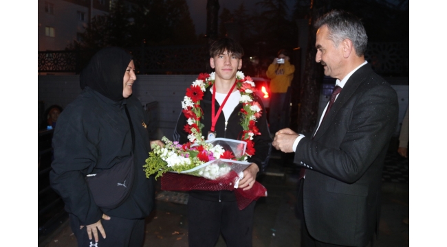 Berkay Gün'e Muhteşem Karşılama
