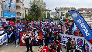 Çankırı'da 1 Mayıs Emek Ve Dayanışma Gününde İşçiler Meydanda Buluştu