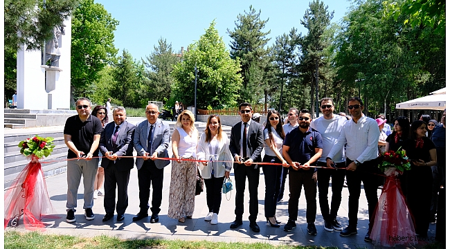 Selahattin İnal Güzel Sanatlar Lisesi Yıl Sonu Sergisi Büyük İlgi Gördü