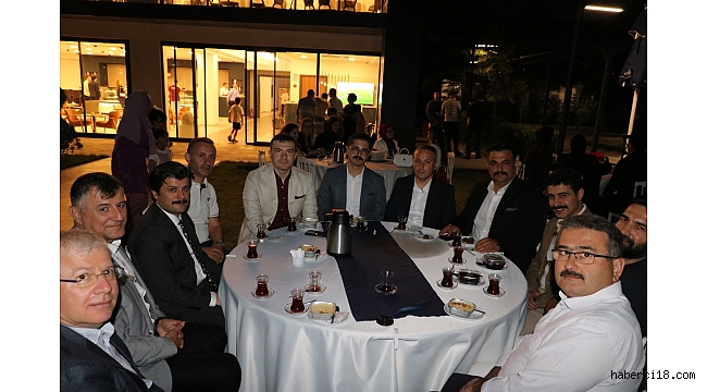 Tayin Olan Hakim Ve Cumhuriyet Savcıları İçin Veda Yemeği Düzenlendi