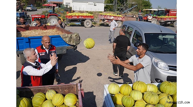 Kızılırmak'ta Kavun Bereketi Yüz Güldürüyor