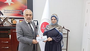 Bahçelievler Kur'an Kursu Öğrencisinden Bölge İkinciliği