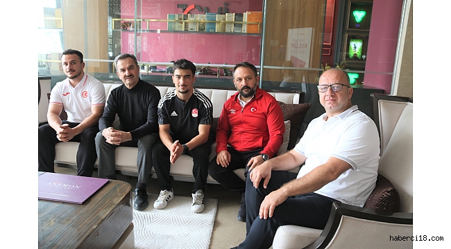 Çankırı'nın Gururlarına Sadık Ak'tan Moral Ziyareti!