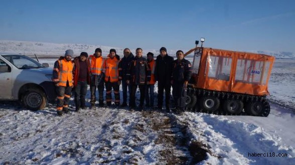 Karda Mahsur Kalan Personeller Kurtarıldı