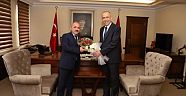 Şehrimiz Valisi Ve Belediye Başkanından 30 Ağustos Zafer Bayramı Kutlama Mesajları